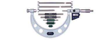 SET MICROMETRO DIGITAL P/EXTERIORES PUNTAS INTERCAMBIABLES 0 - 150.00MM / 0 - 6&quot;