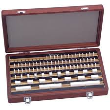SET BLOQUE PATRON ACERO 0.5 - 100.00MM GRADO 0 56 PIEZAS