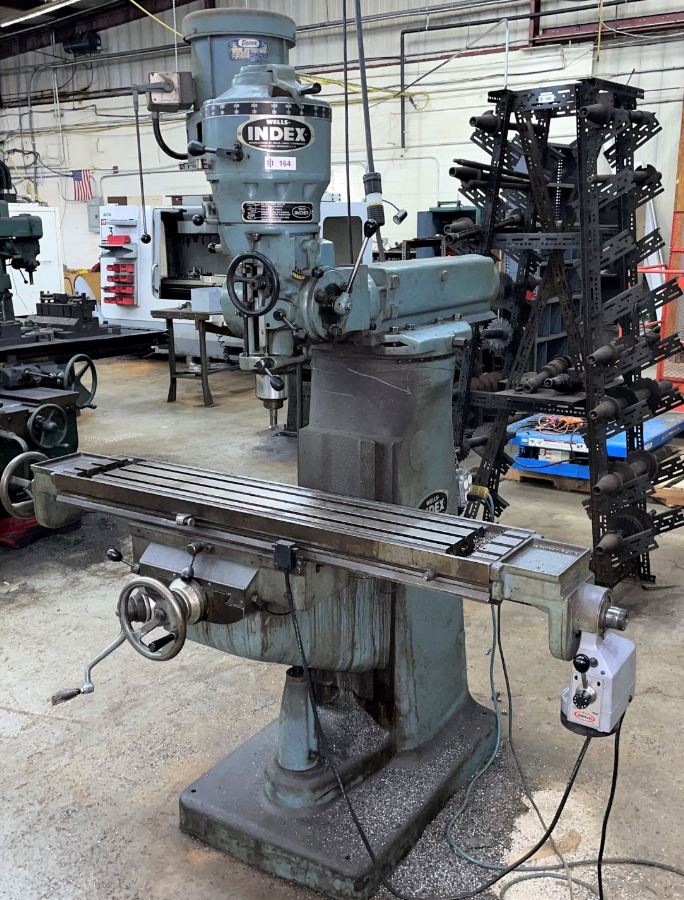 FRESADORA VERTICAL DE 9" X 46" (USADO)