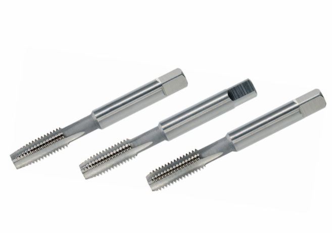 SET DE MACHUELOS M14 X 1.5